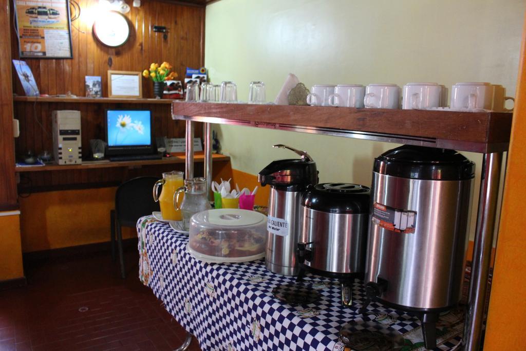 Residencial Noelia Hostel Puerto Iguazu Ngoại thất bức ảnh