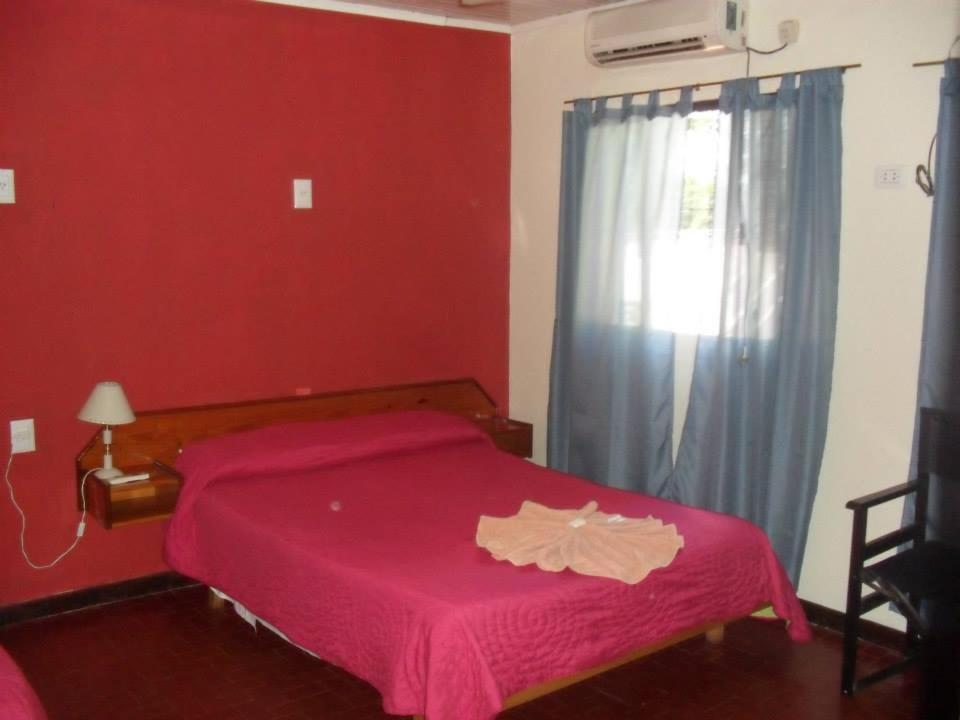 Residencial Noelia Hostel Puerto Iguazu Phòng bức ảnh