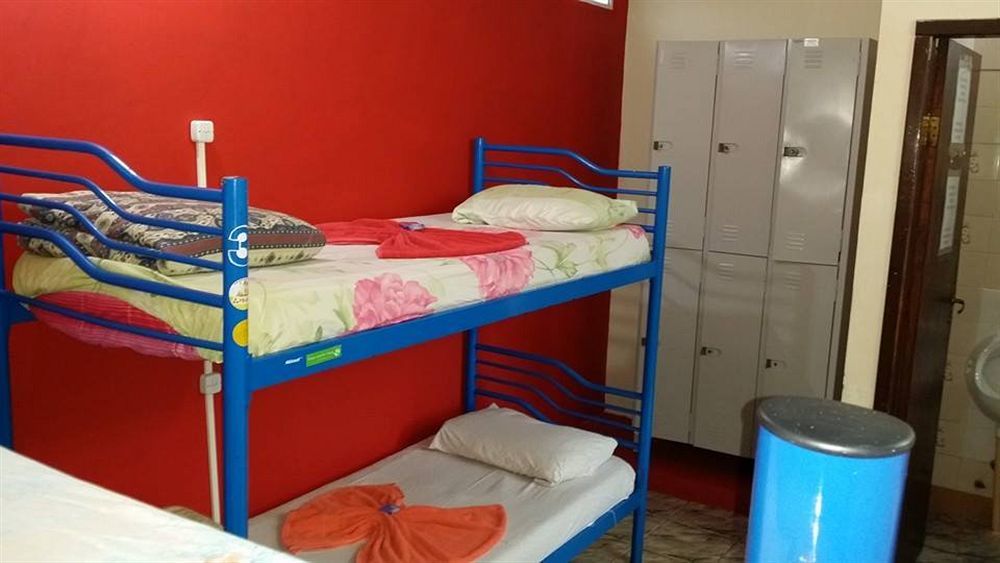 Residencial Noelia Hostel Puerto Iguazu Ngoại thất bức ảnh