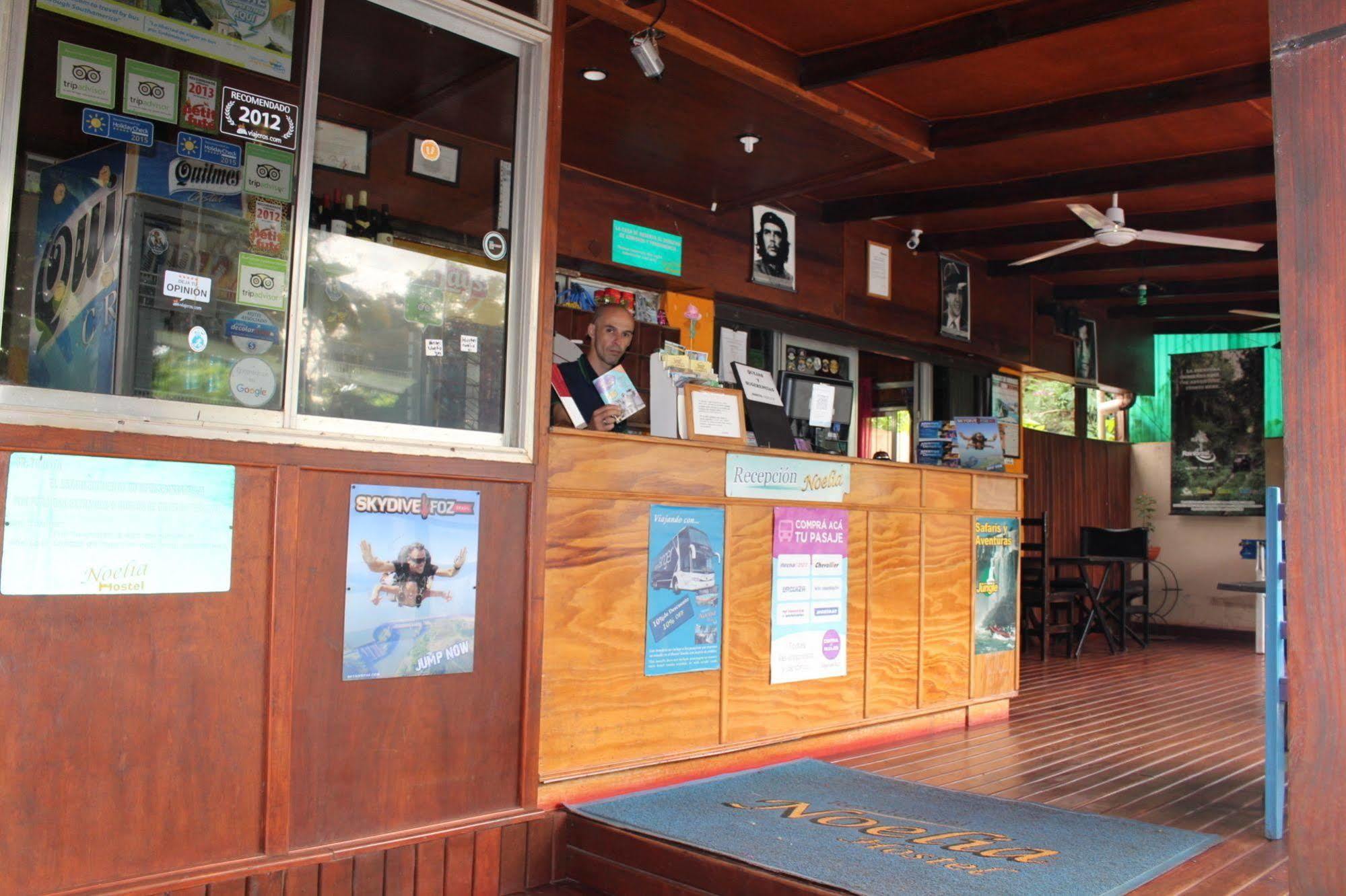 Residencial Noelia Hostel Puerto Iguazu Ngoại thất bức ảnh
