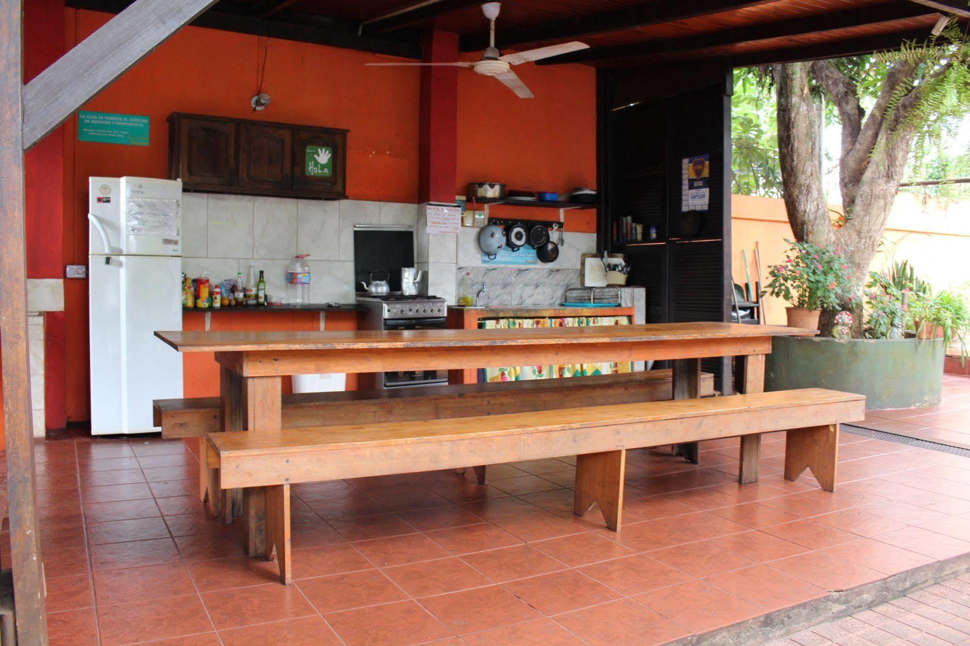 Residencial Noelia Hostel Puerto Iguazu Ngoại thất bức ảnh