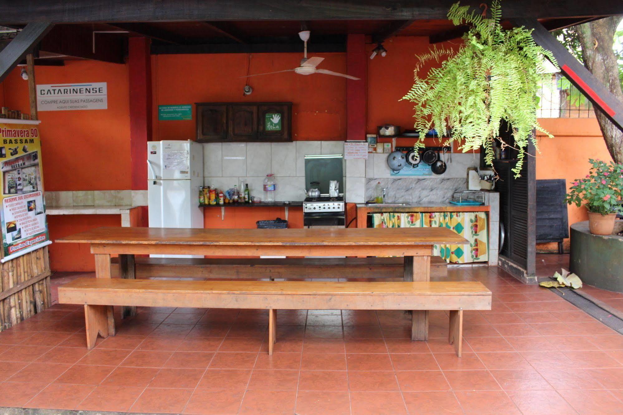 Residencial Noelia Hostel Puerto Iguazu Ngoại thất bức ảnh