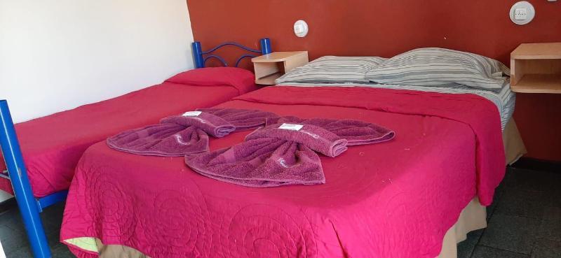 Residencial Noelia Hostel Puerto Iguazu Ngoại thất bức ảnh