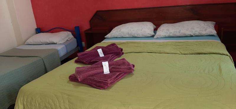 Residencial Noelia Hostel Puerto Iguazu Ngoại thất bức ảnh